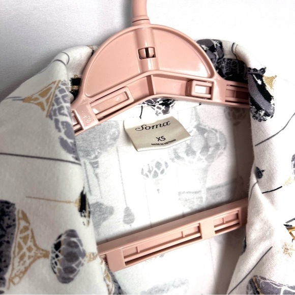 Soma Holiday Ornament PJ Set Sz XS Metallic Gold Trim Button Top & Pull on Pants - Picture 4 of 16